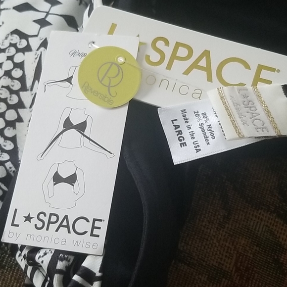 🥰🆕L*Space L, Wrap Bikini Top - Picture 9 of 9
